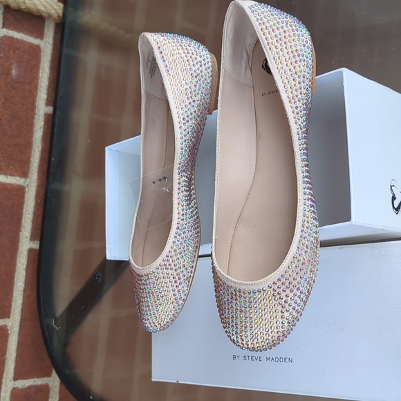 Steve Madden rhinestone flats - Picture 2 of 8